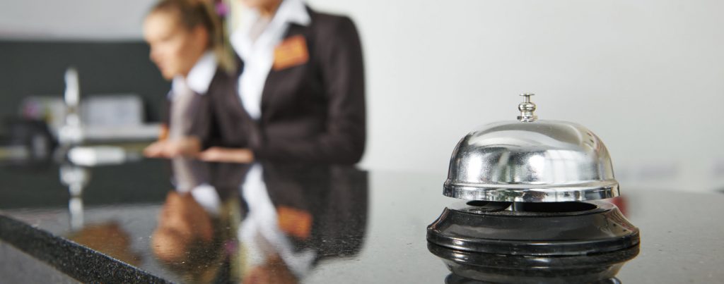 Customer service training online suitable for the hospitality industry